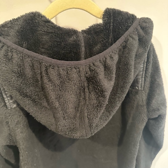 The North Face women’s jacket zip up sweater Small - Picture 3 of 9